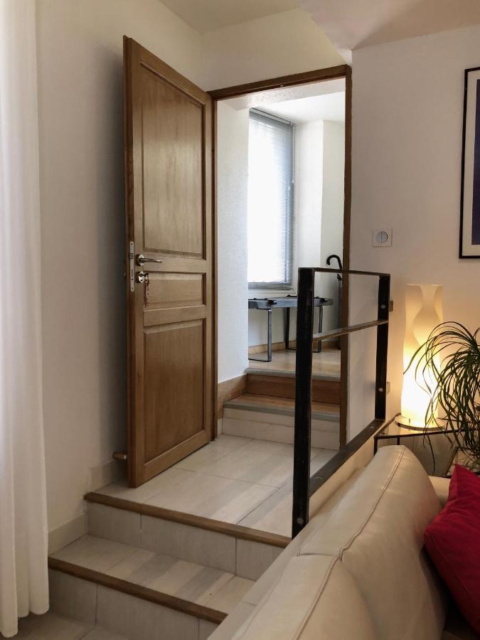Le 26 Apartment Nimes Luaran gambar